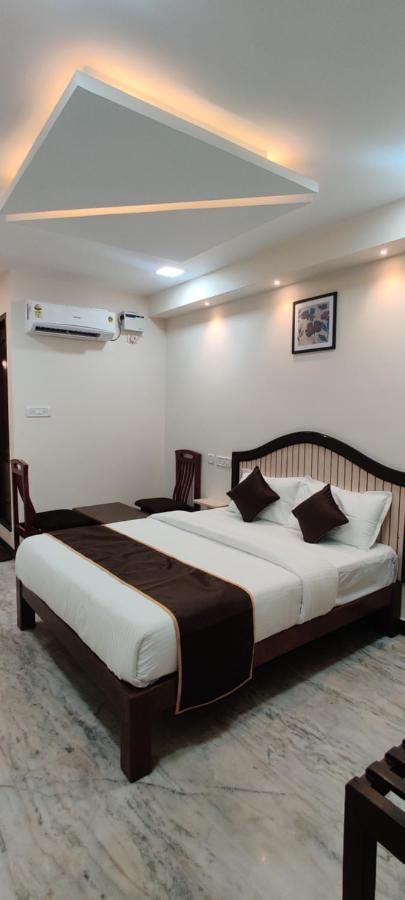 Rmc Travellers Inn Chennai Exterior photo